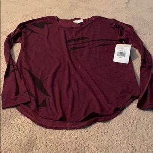 NWT Lucy long sleeved moisture wicking tee